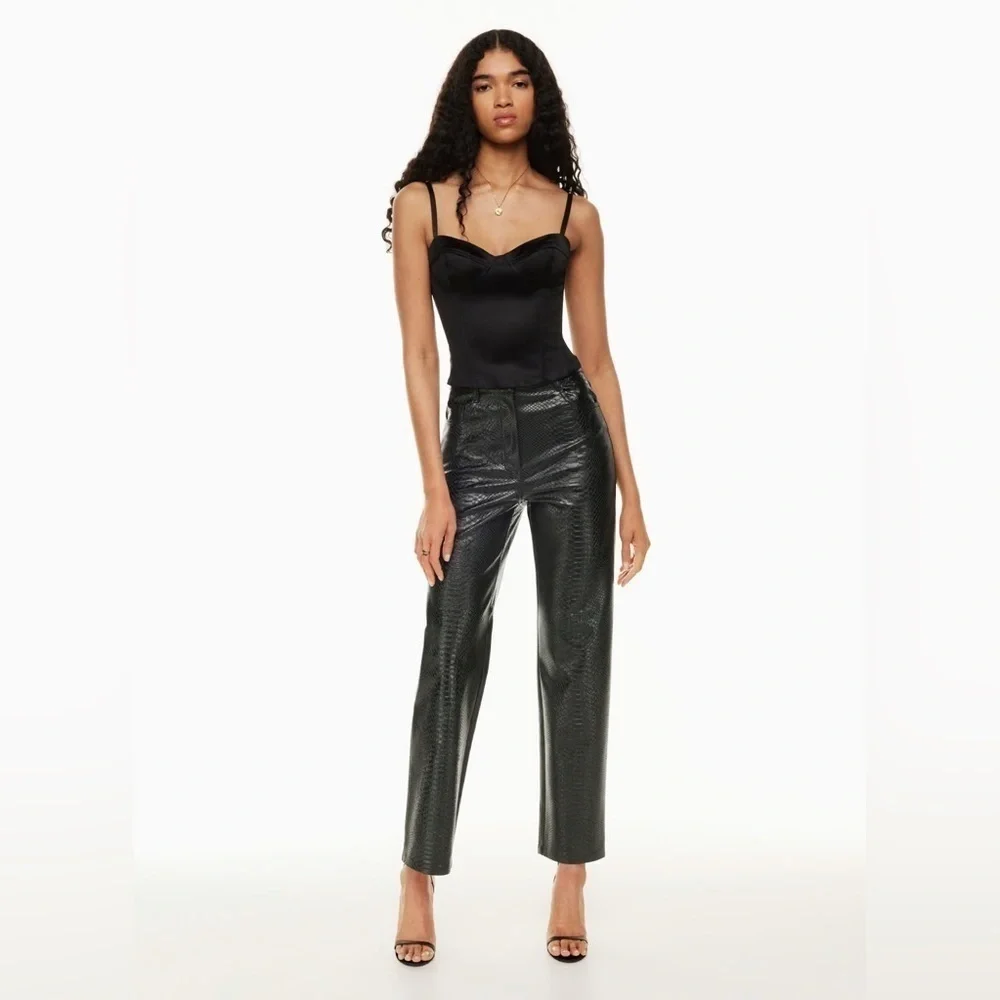 Wilfred Aritzia Melina High Rise Black Faux Leather Straight Pants Womens 10 - Picture 6 of 7